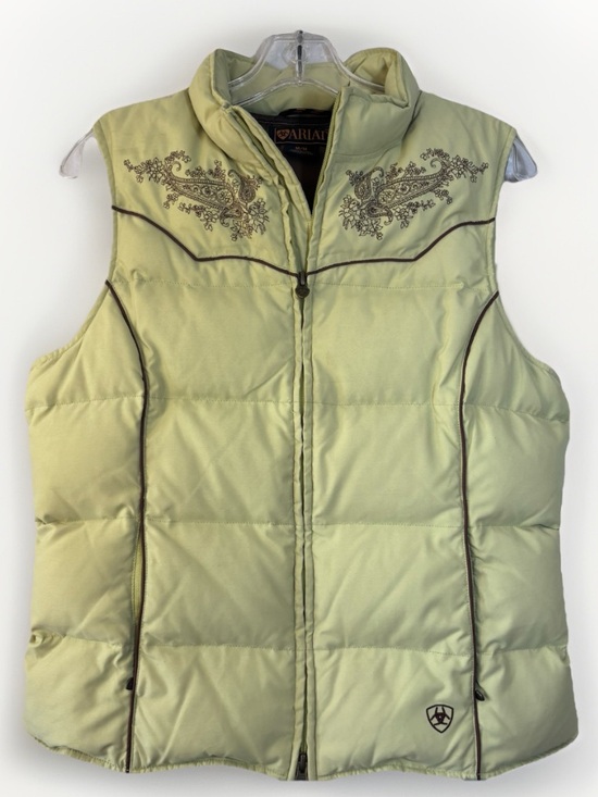 Ariat Jackets & Blazers - Ariat Women's Embroidered Puffer Vest Medium Paisley Duck Down Western Country